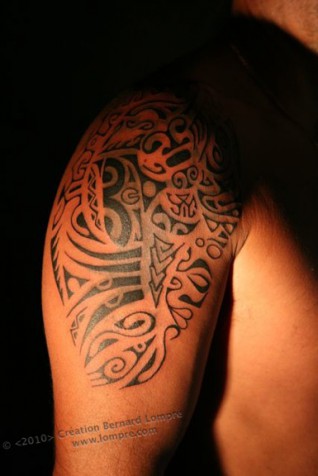 045.tattoo-paris-black-maori-tiki-tribal 